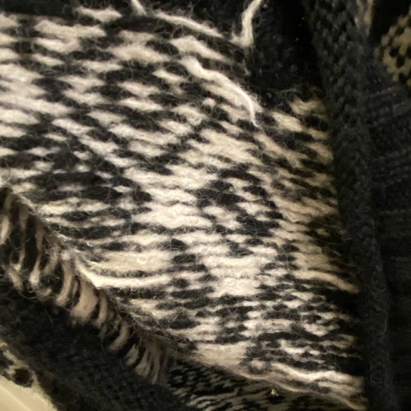 Vintage Club Monaco 100% Wool Sweater - Picture 6 of 6